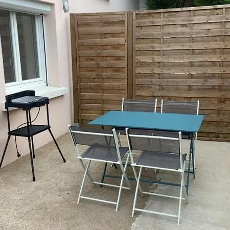 Avec Terrasse Saint-Nazaire (Loire-Atlantique)